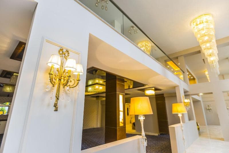 Real King Residence Hotel 3