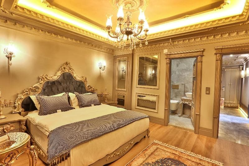 Real King Suit Otel 3