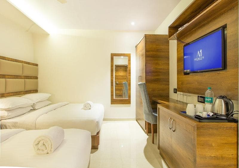 Aura One Hotel 3