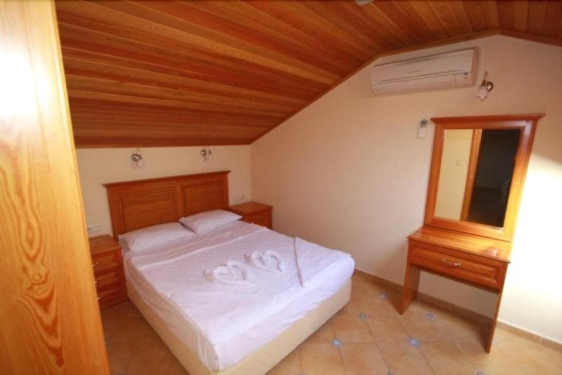 Sea Breeze Hotel & Apartments 4