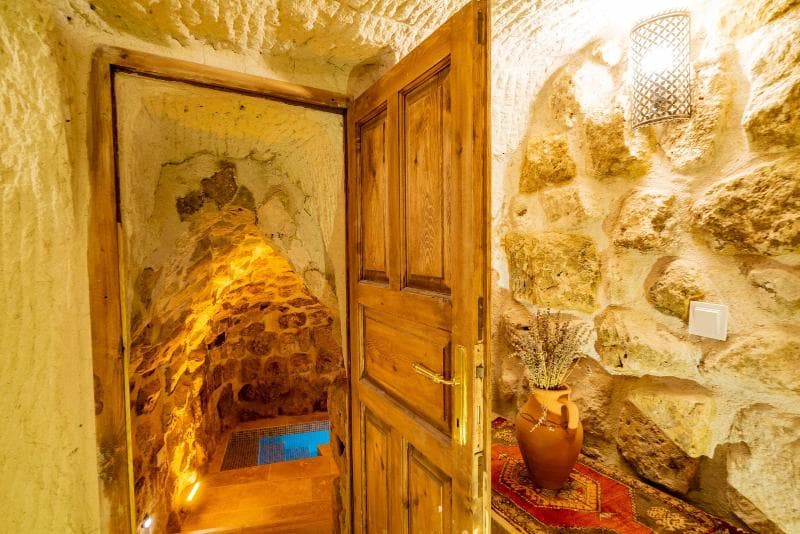 Atillas Cave Hotel main