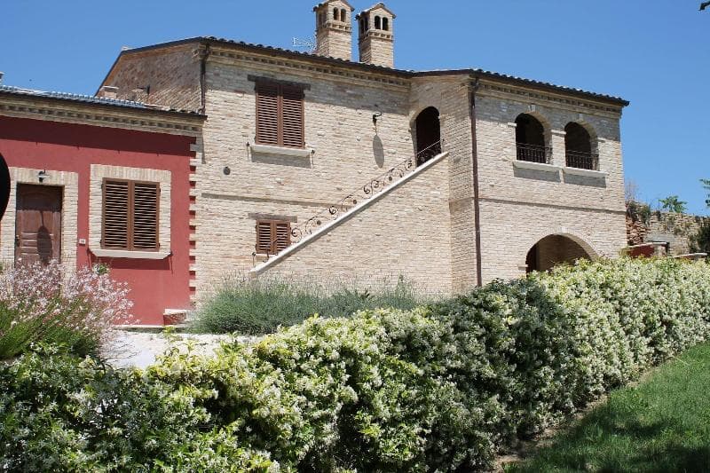 Dimora Rosso Piceno 4