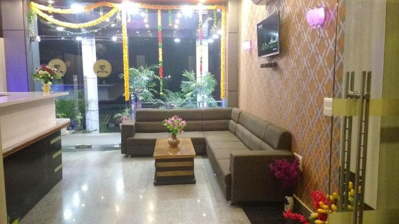 K V Hotel 4