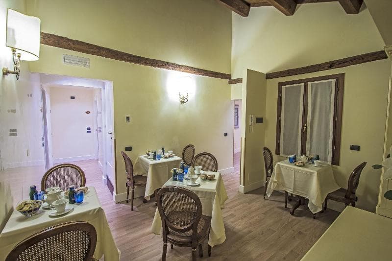 B&B Le Marie main