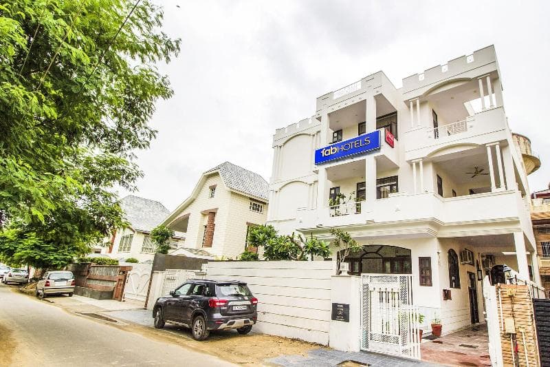 Fabhotel Jaipur Villa Vaishali 4