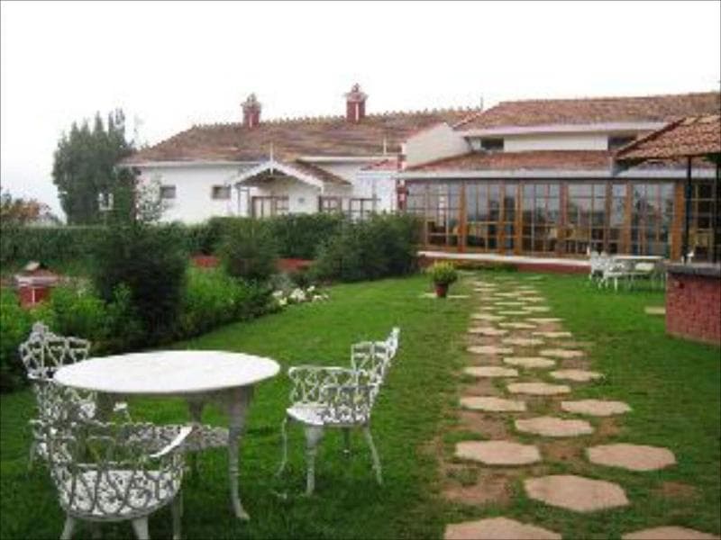 Kluney Manor Ooty Resort 3