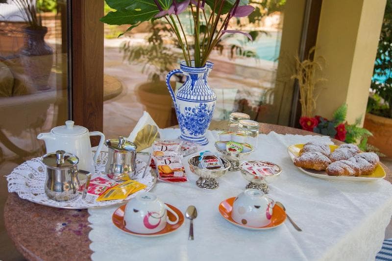 Bed & Breakfast Villamena 3