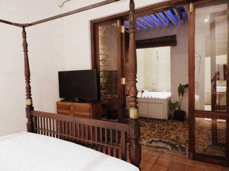 Artisan Villa Colombo 4
