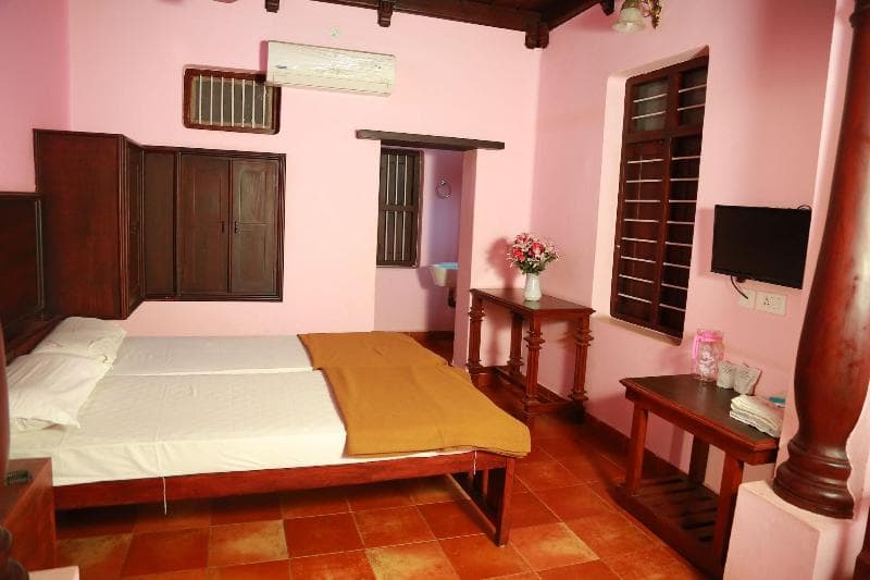Gurukripa Heritage main
