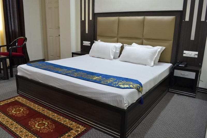 Keys Lite Apple Nest Manali 3