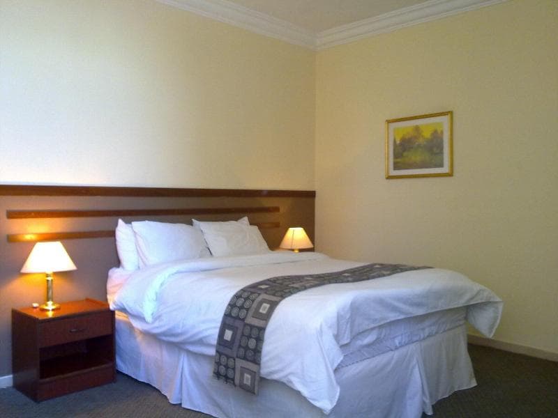 Crystal Suites 3