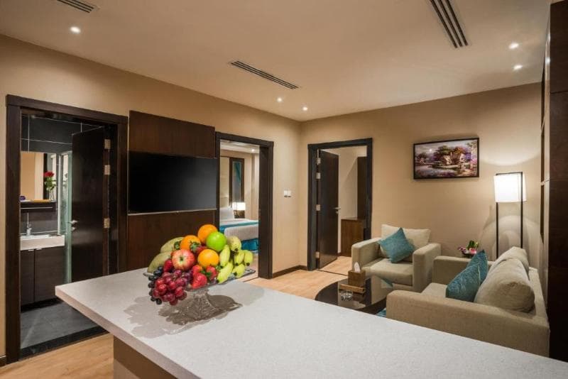 Naviti Warwick Dammam 4