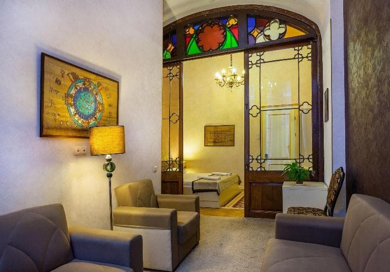 Rustaveli Hotel 4