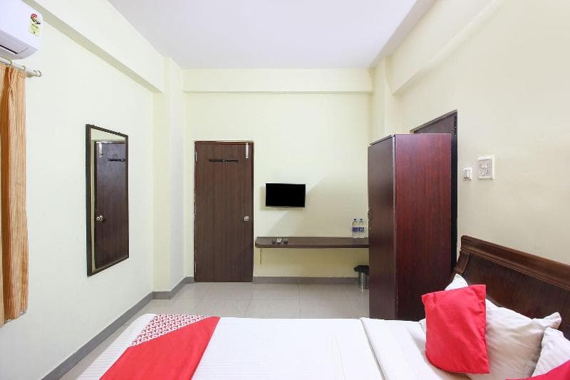 Oyo 2006 Apartment Begumpet photo 1