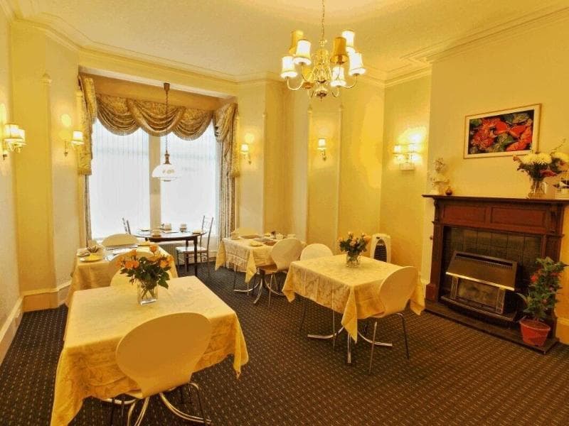 Brentwood Villa Bed And Breakfast main
