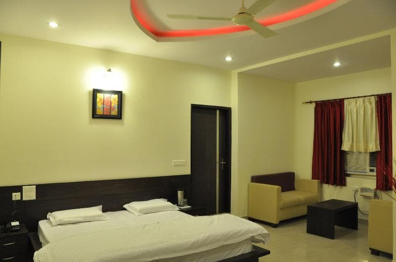 Classic 7 Hotel & Restaurant 3