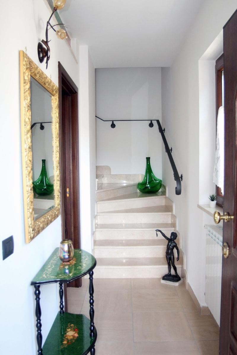 B&B Atrium 3