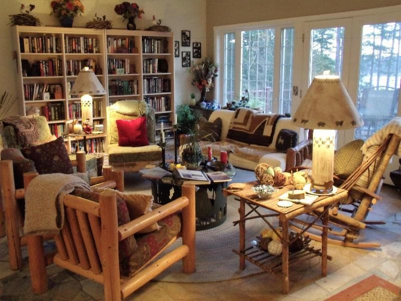 Inn to the Woods Bed & Breakfast photo 1