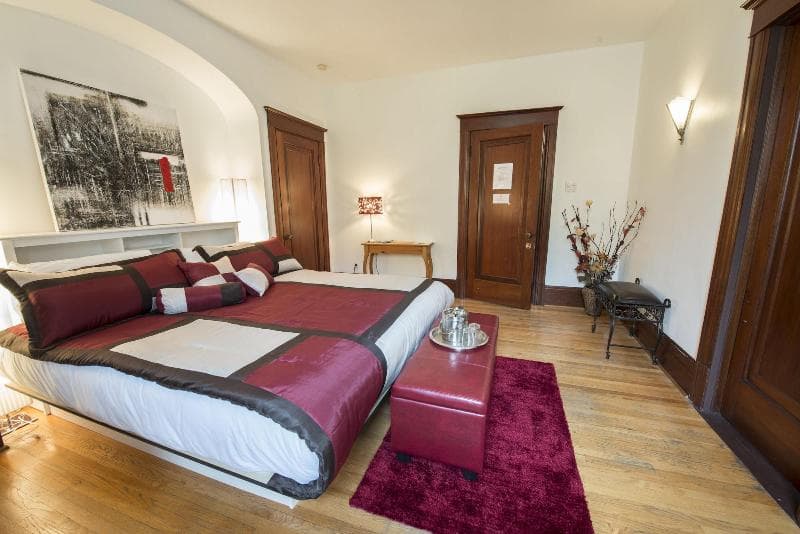 Le Widor, Petit Hotel 3