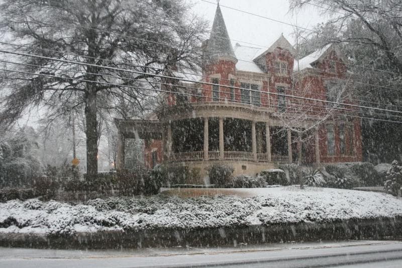 Burke Mansion 5