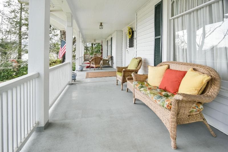 Love Lane Bed & Breakfast 5