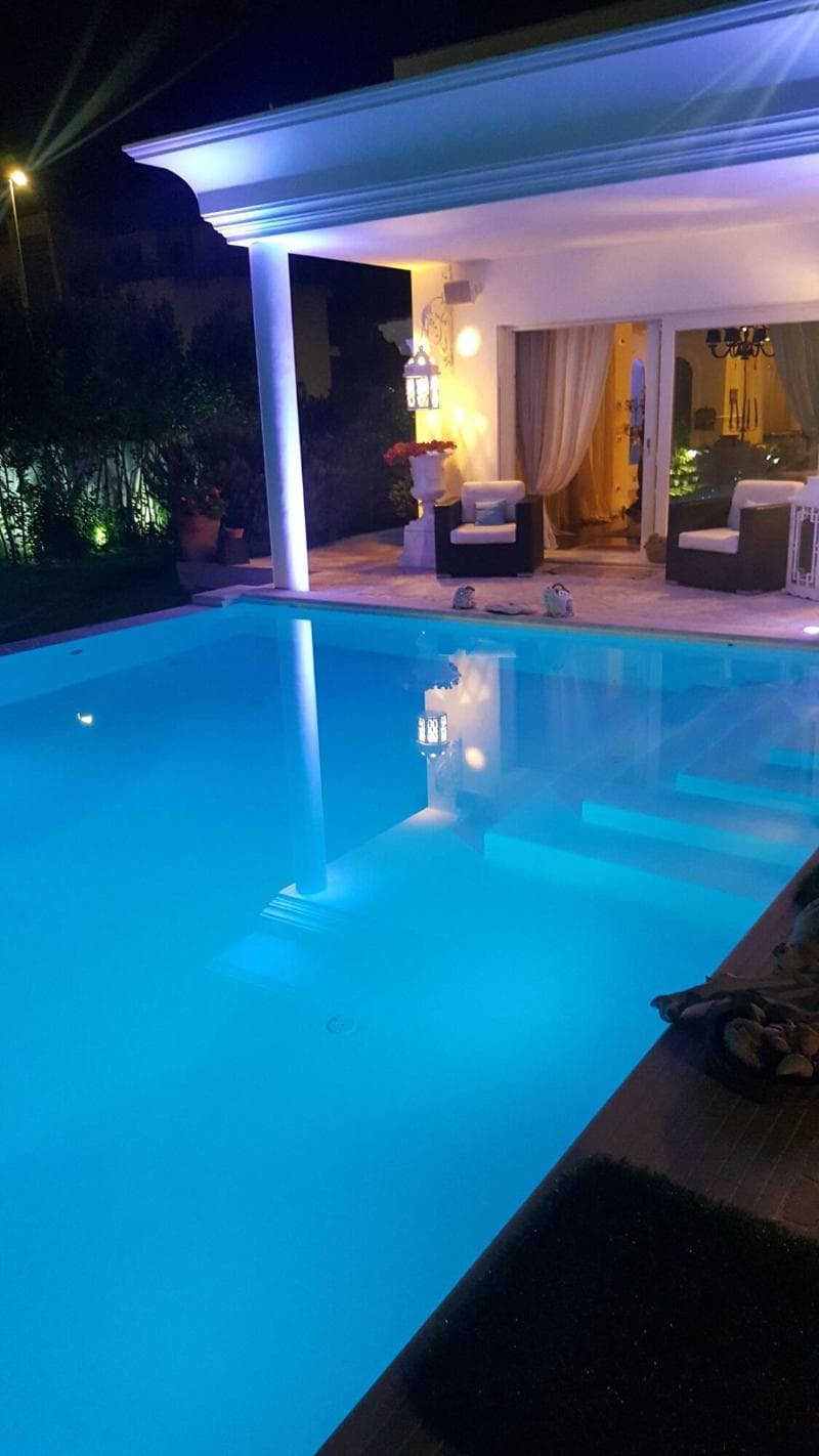 White House Luxury Hospitality 3