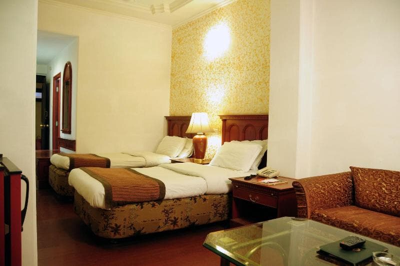 Hotel Mohan 5