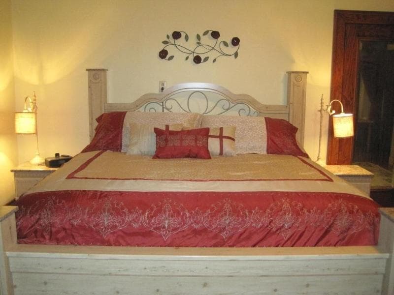 Walton Manor Inn 5