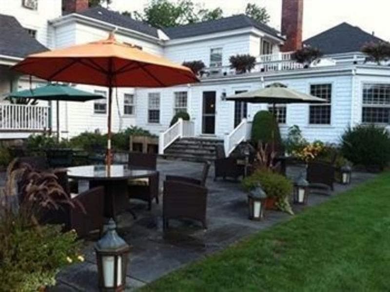 The Inn at Ormsby Hill 5
