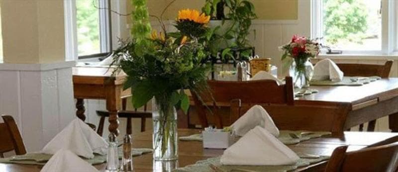 Brass Lantern Inn photo 1