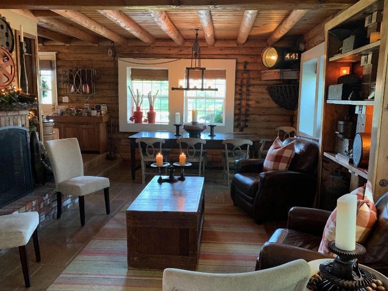 J Patrick House Bed And Breakfast Inn 5