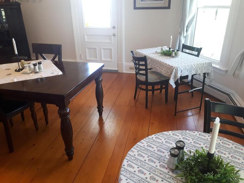 Hillside Landing B&B main