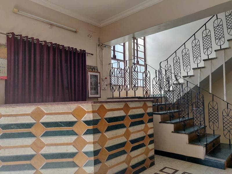 Hotel Leela Nikunj 3