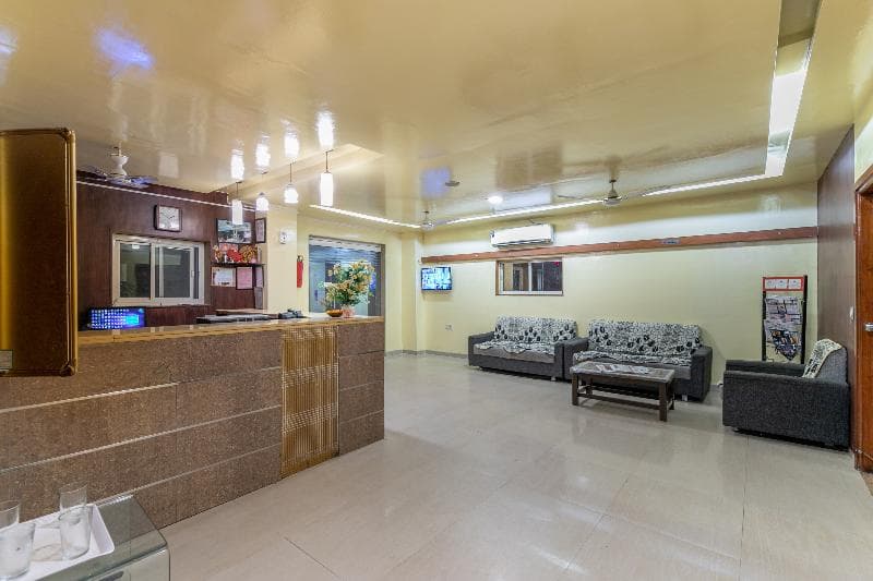 Capital O 891 Hotel Kadamb Inn 3
