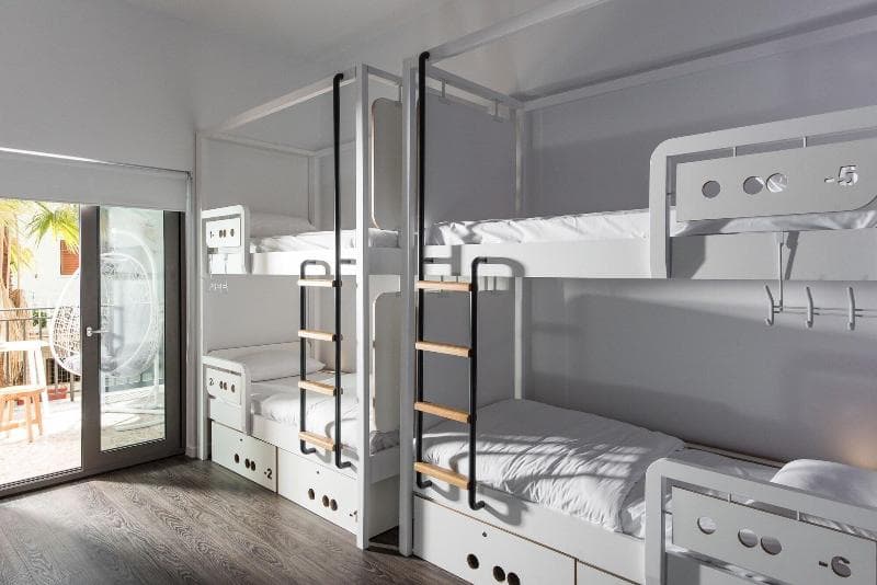 Cocoon City Hostel (Adults Only) 4
