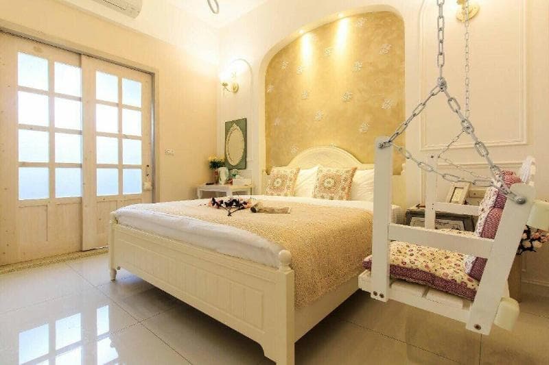 Classic Home B&B 4