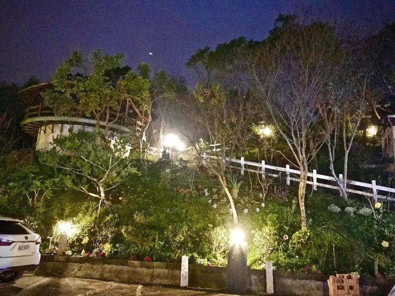 Nine Rainbow And New Moon B&B main