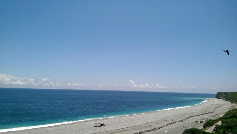 White Mediterranean 4