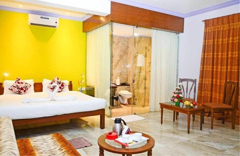 Larios Beach Holidays 4