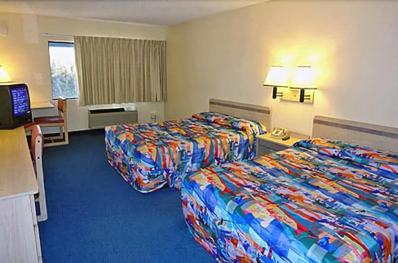 Motel 6 San Antonio Downtown/Alamodome 3