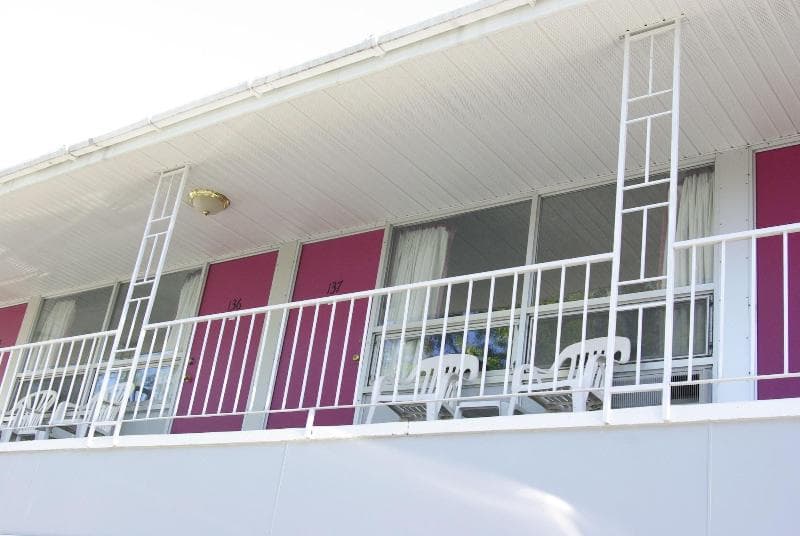 Grand Traverse Motel 5