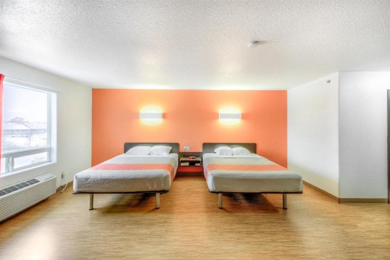 Motel 6 Regina 5