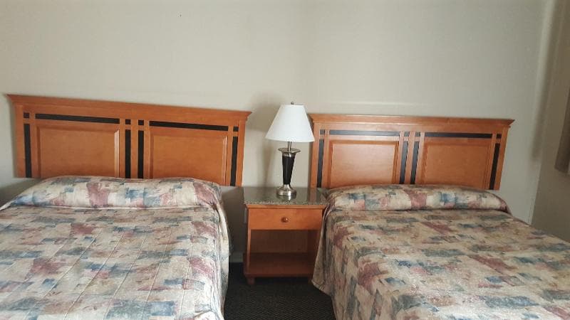 Sunrise Motel 3