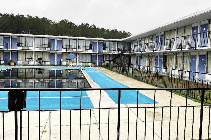 Motel 6 Leesville main