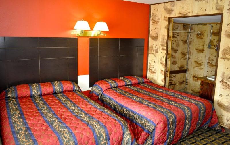 Andrews Motor Inn photo 1