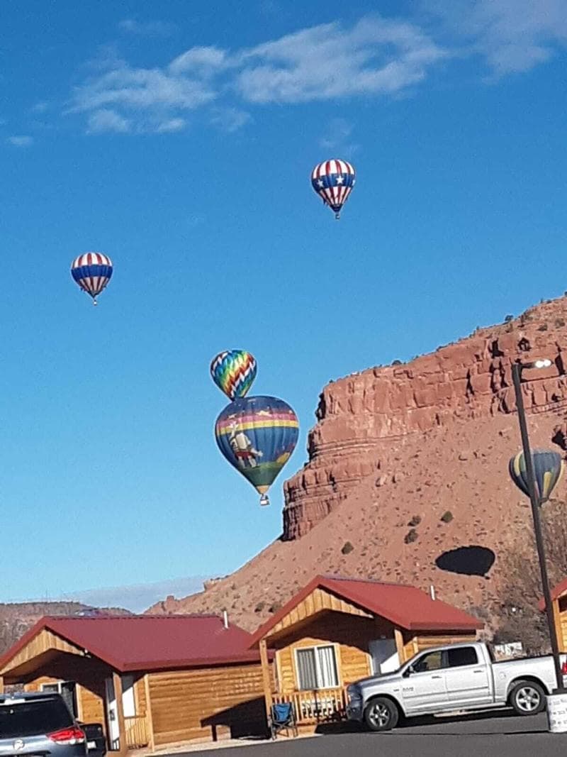 Red Canyon Cabins photo 1