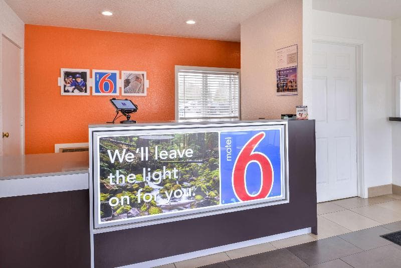 Motel 6 Salem - Expo Center 4