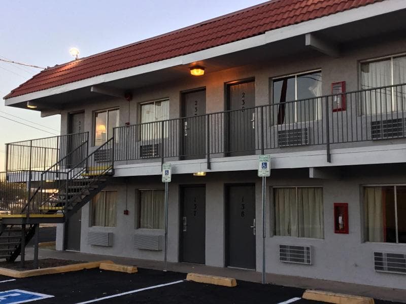 Minsk Hotels - Extended Stay, I-10 Tucson Airport 3