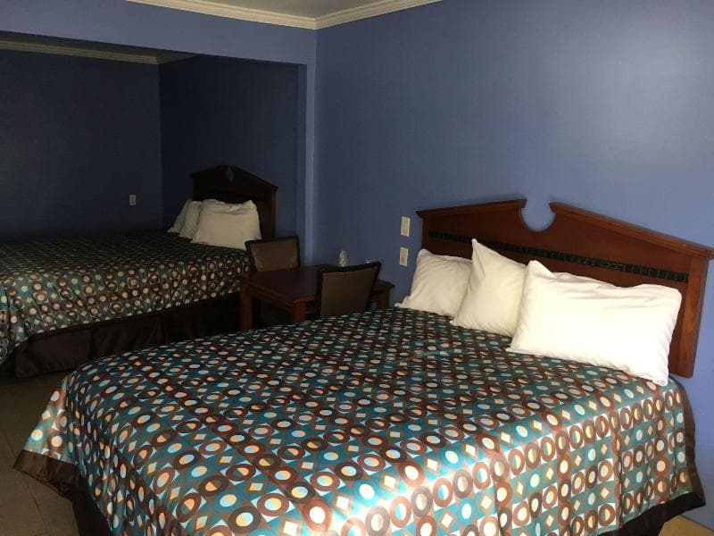 Ruby Motel main