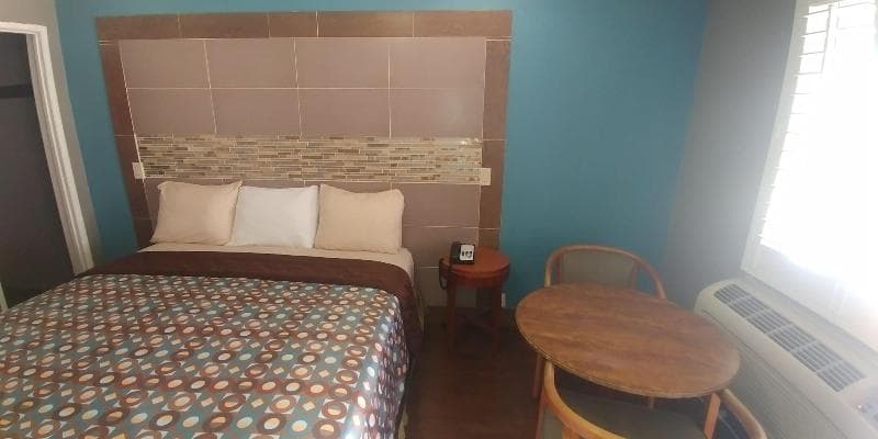 Travel Eagle Inn 5